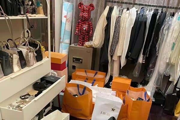 崇阳县回收一线品牌衣服